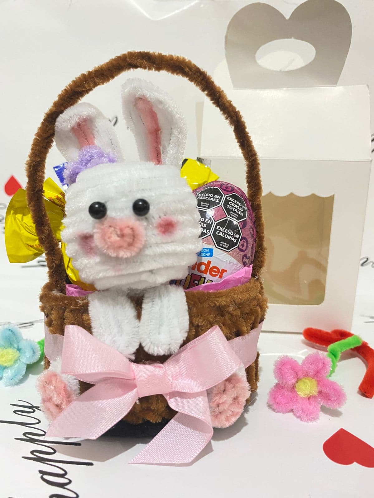 Canastito Premiun🩷🐇🍫